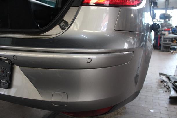 Foto: STOSSFÄNGER/ STOßSTANGE HINTEN eines Seat Toledo 2.0 TDI Lounge
