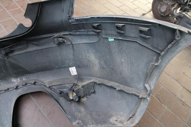 Foto: STOSSFÄNGER/ STOßSTANGE HINTEN eines Seat Toledo 2.0 TDI Lounge