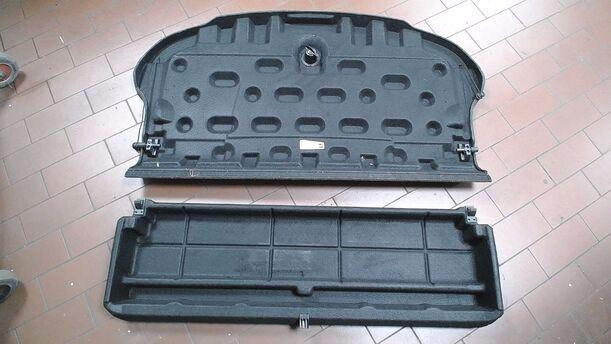 Foto: HUTABLAGE ( MIT ABLAGEKASTEN ) eines Seat Toledo 2.0 TDI Lounge