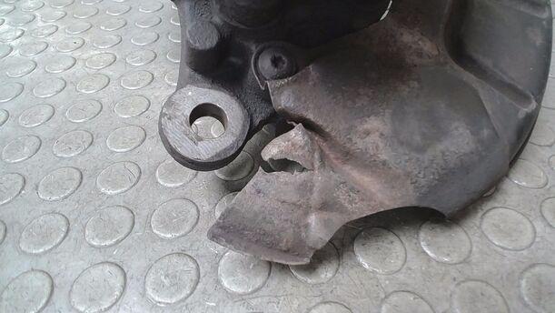 Foto: ACHSSCHENKEL VORN LINKS eines Seat Toledo 2.0 TDI Lounge