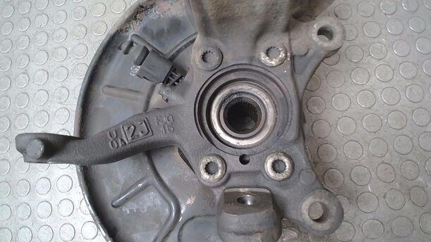 Foto: ACHSSCHENKEL VORN LINKS eines Seat Toledo 2.0 TDI Lounge
