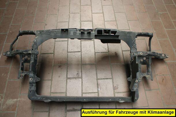 Foto: FRONTBLECH / SCHLOSSTRÄGER eines Seat Cordoba 1.4 16V Lounge