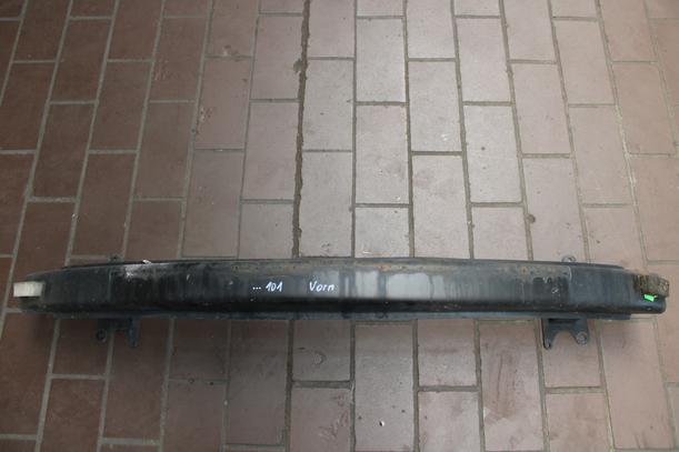 Foto: VERSTÄRKUNG VORN eines Seat Cordoba 1.4 16V Lounge