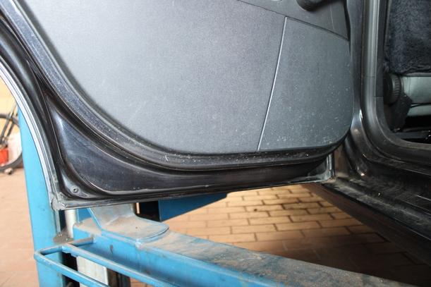 Foto: TÜR HINTEN LINKS eines Seat Cordoba 1.4 16V Lounge