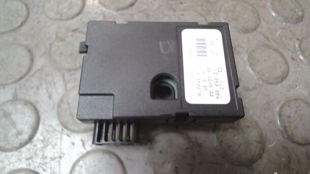 Foto: LENKWINKELSENSOR eines Seat Toledo 2.0 TDI Lounge