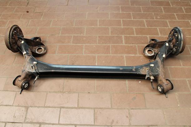 Foto: HINTERACHSE eines Seat Cordoba 1.4 16V Lounge