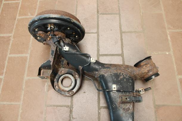 Foto: HINTERACHSE eines Seat Cordoba 1.4 16V Lounge