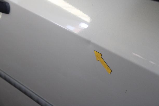 Foto: TÜR VORN RECHTS eines Ford Mondeo 1.8 Turnier Lounge