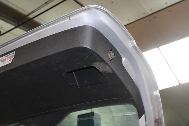 Foto: HECKKLAPPE/ HECKDECKEL eines Ford Mondeo 1.8 Turnier Lounge