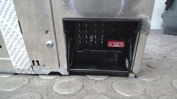Foto: CD RADIO ( MIT RADIOCODE ) eines Seat Toledo 2.0 TDI Lounge