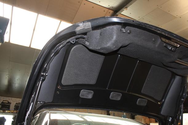 Foto: HECKDECKEL/ HECKKLAPPE/ CABRIO / CC ) eines Peugeot 207 CC 120 VTi Lounge