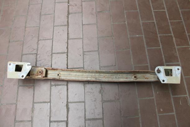 Foto: VERSTÄRKUNG HINTEN eines Peugeot 207 CC 120 VTi Lounge