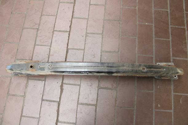 Foto: VERSTÄRKUNG HINTEN eines Peugeot 207 CC 120 VTi Lounge
