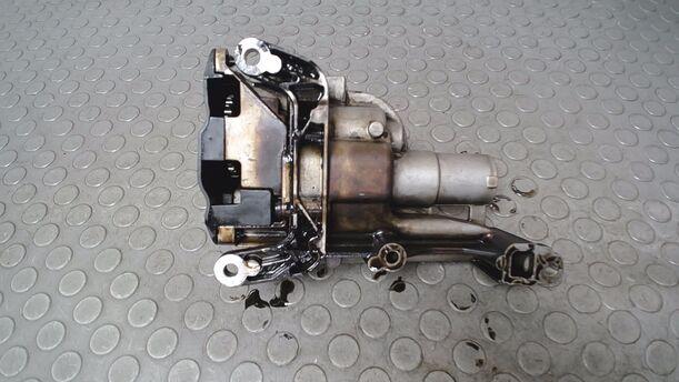 Foto: ÖLPUMPE eines Peugeot 207 CC 120 VTi Lounge