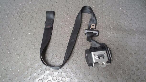 Foto: SICHERHEITSGURT VORN RECHTS ( CABRIO / CC ) eines Peugeot 207 CC 120 VTi Lounge