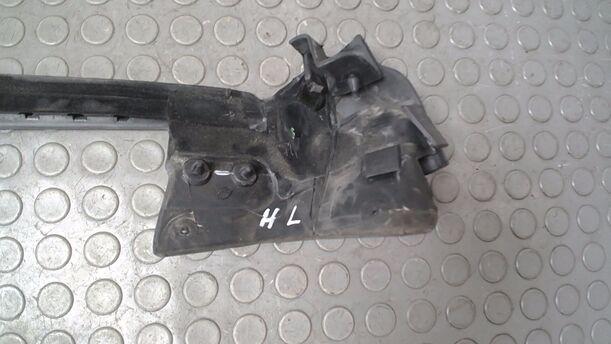 Foto: FENSTERSCHACHTLEISTE HINTEN LINKS ( CABRIO / CC ) eines Peugeot 207 CC 120 VTi Lounge