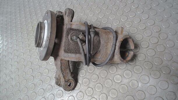 Foto: ACHSSCHENKEL VORN LINKS ( ABS ) eines Peugeot 207 CC 120 VTi Lounge