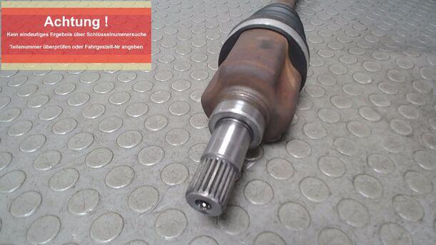 Foto: ANTRIEBSWELLE LINKS ( SCHALTGETRIEBE ) eines Peugeot 207 CC 120 VTi Lounge