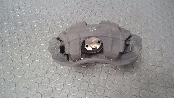 Foto: BREMSSATTEL VORN LINKS ( BOSCH ) eines Peugeot 207 CC 120 VTi Lounge