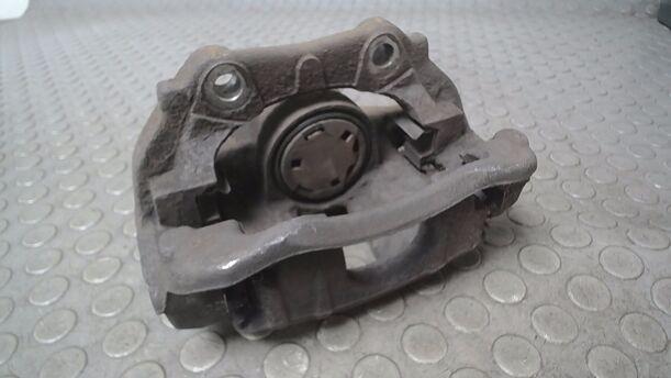 Foto: BREMSSATTEL VORN LINKS ( BOSCH ) eines Peugeot 207 CC 120 VTi Lounge