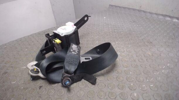 Foto: SICHERHEITSGURT VORN LINKS eines Nissan Almera Tino Lounge