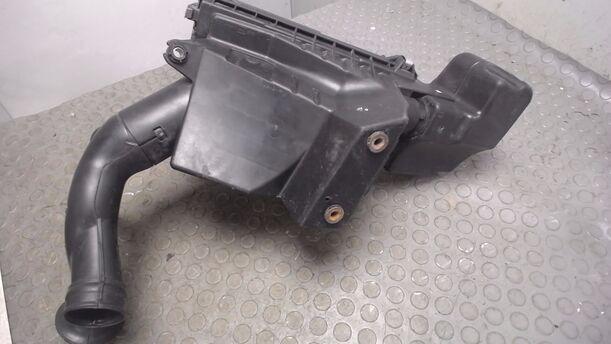 Foto: LUFTFILTER eines Nissan Almera Tino Lounge