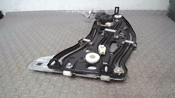 Foto: FENSTERHEBER ELEKTRISCH HINTEN LINKS ( CABRIO / CC ) eines Peugeot 207 CC 120 VTi Lounge