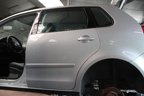 Foto: TÜR HINTEN LINKS eines VW Polo 1.4 Avantgarde