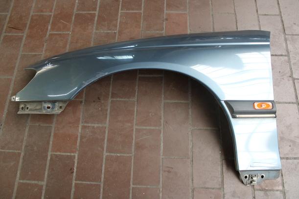 Foto: KOTFLÜGEL LINKS ( VOR FACELIFT ) eines Opel Omega 2.0 16V Avantgarde