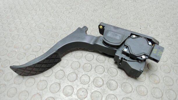 Foto: GASPEDAL eines VW Polo 1.4 Avantgarde