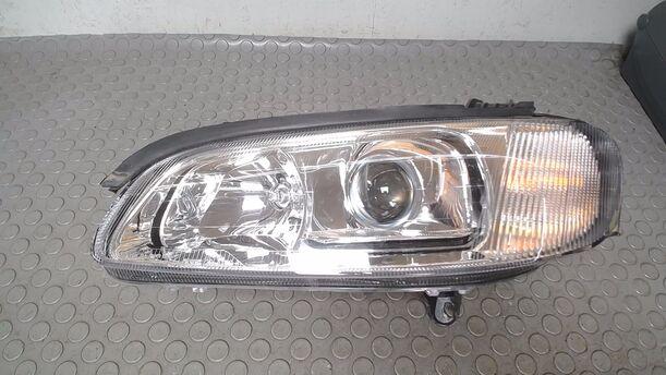 Foto: SCHEINWERFER LINKS ( TYC ) eines Opel Omega 2.0 16V Avantgarde