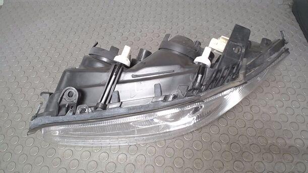 Foto: SCHEINWERFER LINKS ( TYC ) eines Opel Omega 2.0 16V Avantgarde
