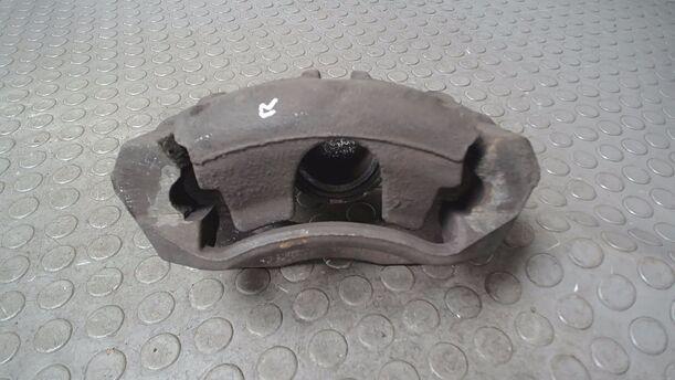 Foto: BREMSSATTEL VORN RECHTS ( BOSCH ) eines Ford Mondeo 1.8 Turnier Avantgarde