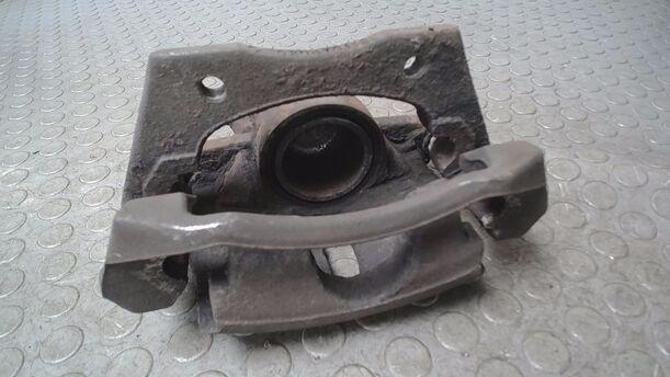Foto: BREMSSATTEL VORN LINKS ( BOSCH ) eines Ford Mondeo 1.8 Turnier Avantgarde