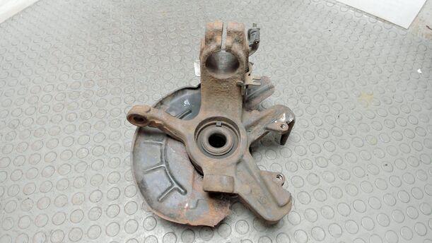Foto: ACHSSCHENKEL VORNE LINKS eines VW Polo 1.4 Avantgarde