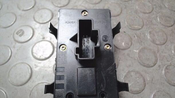 Foto: FENSTERHEBERSCHALTER eines Ford Mondeo 1.8 Turnier Style