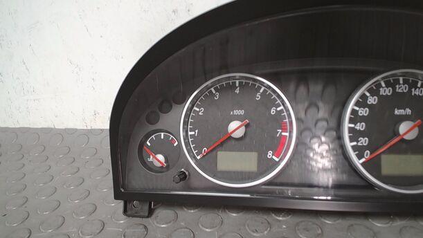 Foto: TACHOEINHEIT eines Ford Mondeo 1.8 Turnier Style