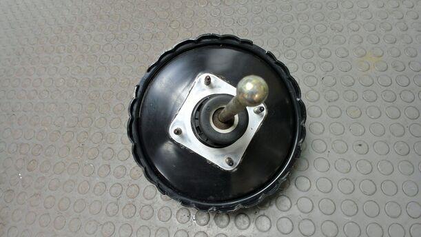 Foto: BREMSKRAFTVERSTÄRKER eines Seat Cordoba 1.4 16V Style