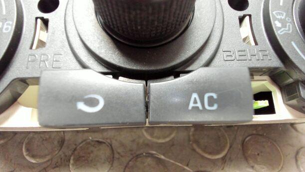 Foto: HEIZUNGSBETÄTIGUNG eines Seat Cordoba 1.4 16V Style