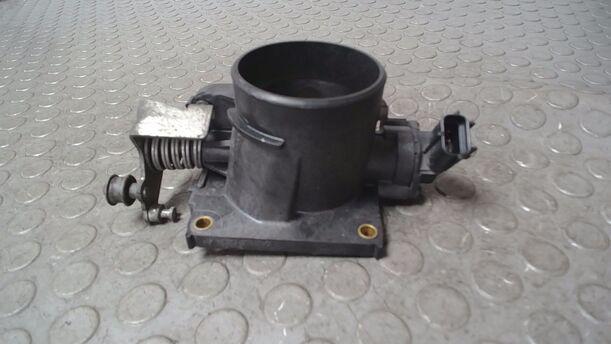 Foto: DROSSELKLAPPENSTUTZEN eines Ford Mondeo 1.8 Turnier Style