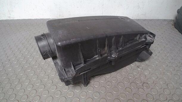 Foto: LUFTFILTER eines Ford Mondeo 1.8 Turnier Style