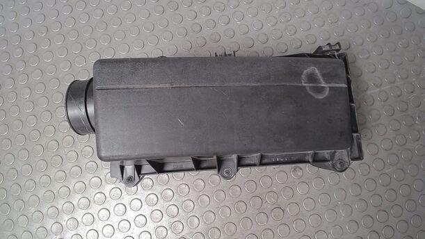 Foto: LUFTFILTER eines Ford Mondeo 1.8 Turnier Style