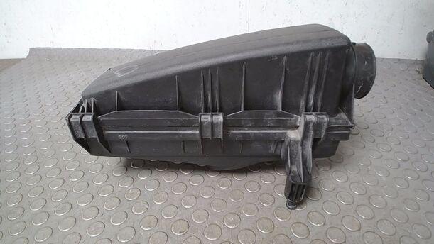 Foto: LUFTFILTER eines Ford Mondeo 1.8 Turnier Style
