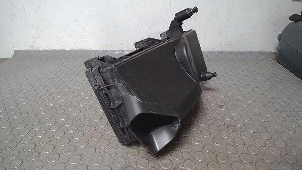 Foto: LUFTFILTER eines Ford Mondeo 1.8 Turnier Style