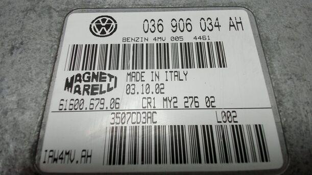 Foto: STEUERGERÄT EINSPRITZUNG / MOTORSTEUERGERÄT eines Seat Cordoba 1.4 16V Style