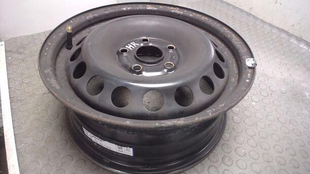 Foto: STAHLFELGE 6X15 ET47 eines VW Golf 1.4 Style