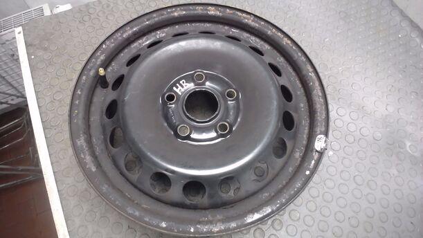 Foto: STAHLFELGE 6X15 ET47 eines VW Golf 1.4 Style