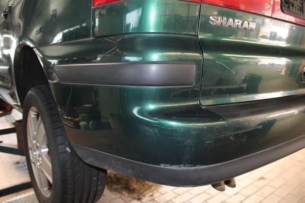Foto: STOSSFÄNGER/ STOßSTANGE HINTEN ( AB 2000 ) eines VW Sharan 1.8 5V Turbo Style