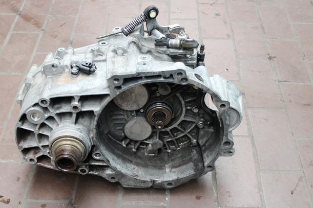 Foto: SCHALTGETRIEBE EHJ eines VW Sharan 1.8 5V Turbo Style