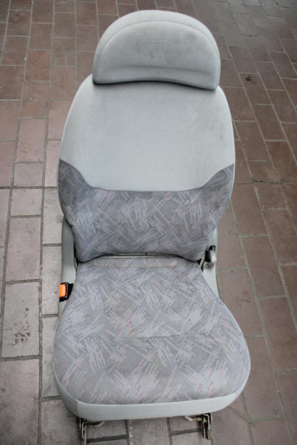Foto: SITZ 3. REIHE LINKS eines VW Sharan 1.8 5V Turbo Style